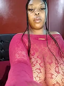 Snapshot of Sexyroseytitz_00 chatting on 05-22-26, 06:44 Sexyroseytitz 00 online show from 05-22-26, 06:44