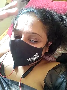 sexynayan23 online show from 04-14-26, 05:23