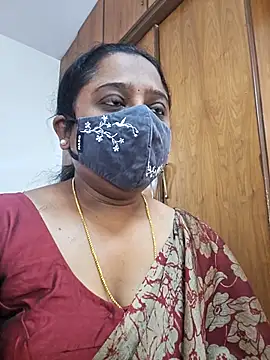 sexynayan23 online show from 10-31-25, 05:04