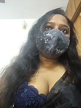 sexynayan23 online show from 11-18-25, 04:49