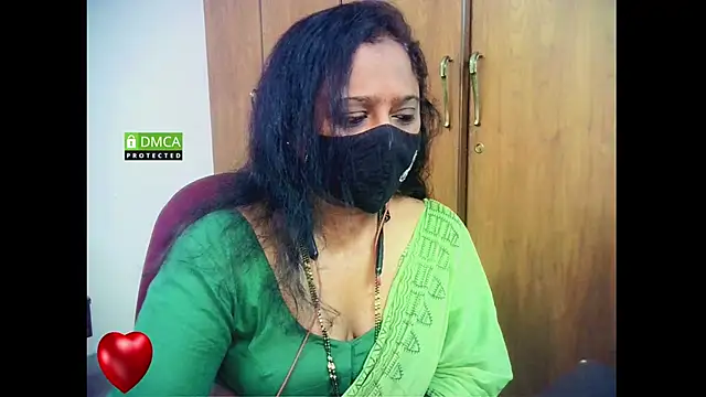 sexynayan23 online show from 03-18-26, 05:36