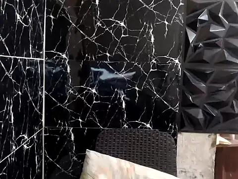 Snapshot of MissKeanna chatting on 02-05-25, 07:53 MissKeanna online show from 02-05-25, 07:53