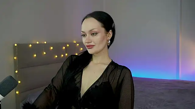 QueenAliss online show from 06-25-26, 05:12