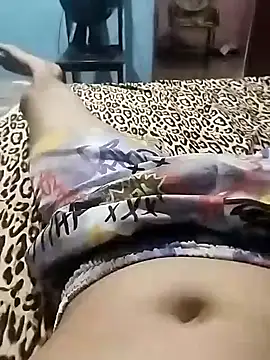 Snapshot of Emanuel45js chatting on 03-20-25, 11:27 Emanuel45js online show from 03-20-25, 11:27