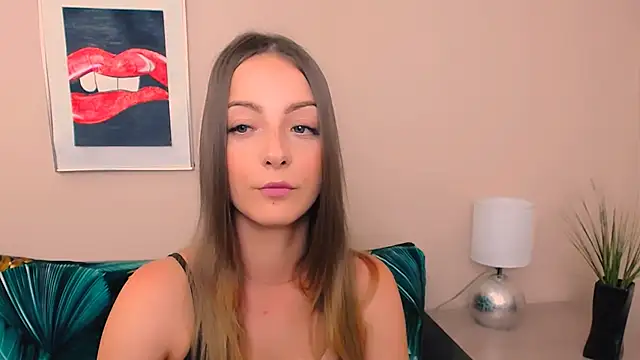Snapshot of NatalieSexy chatting on 05-25-26, 06:23 NatalieSexy online show from 05-25-26, 06:23