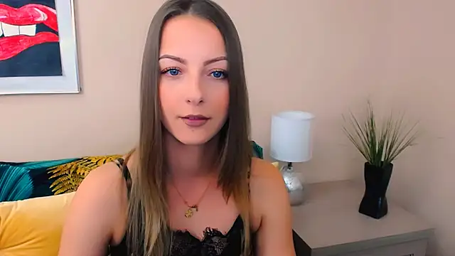 Snapshot of NatalieSexy chatting on 05-06-26, 06:17 NatalieSexy online show from 05-06-26, 06:17