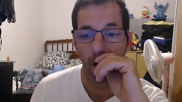 steph19x5 online show from 10-20-25, 06:37