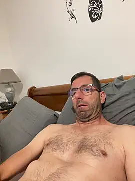 steph19x5 online show from 05-07-26, 06:55