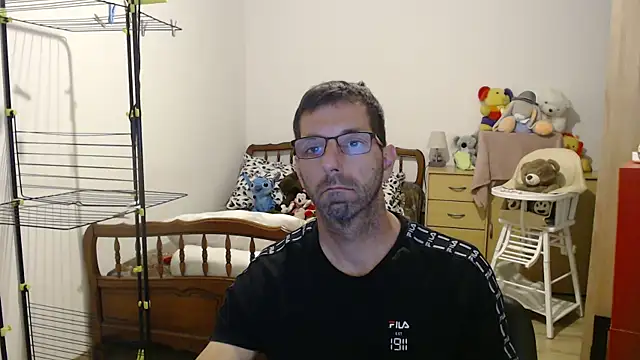 steph19x5 online show from 05-06-26, 08:35