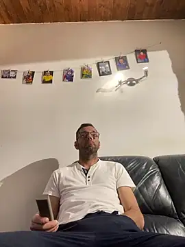 steph19x5 online show from 04-12-26, 05:54