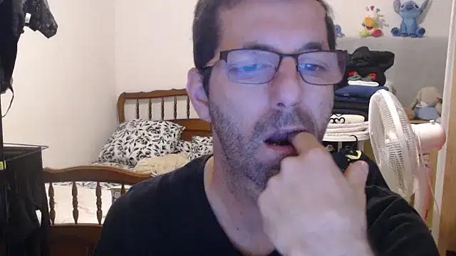 steph19x5 online show from 11-02-25, 06:18