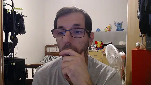 steph19x5 online show from 11-15-25, 09:46