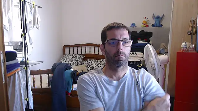 steph19x5 online show from 10-26-25, 08:37