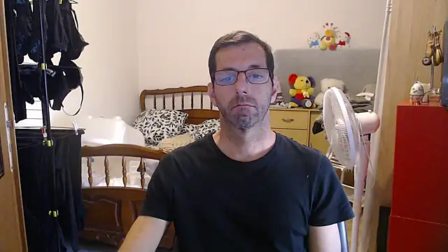 steph19x5 online show from 10-12-25, 07:43