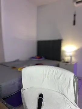 Little Amber6 online show from 12-16-25, 09:41