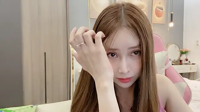 Snapshot of ANNA102 chatting on 01-06-25, 03:29 ANNA102 online show from 01-06-25, 03:29