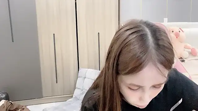 Snapshot of ANNA102 chatting on 03-01-26, 07:19 ANNA102 online show from 03-01-26, 07:19