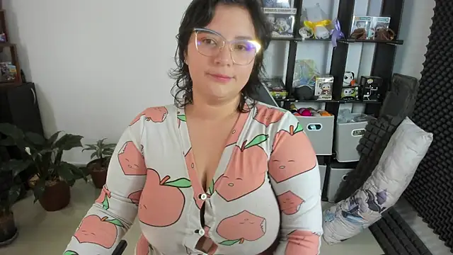 aika-dreams online show from 03-22-25, 12:25