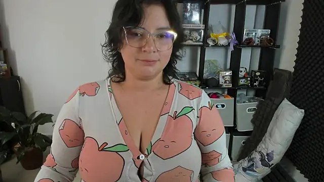 aika-dreams online show from 03-22-25, 03:31