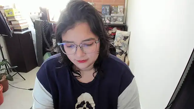 aika-dreams online show from 10-06-25, 12:17