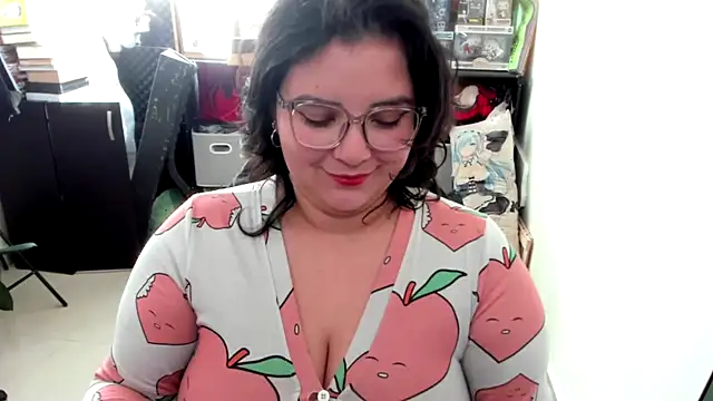 aika-dreams online show from 10-14-25, 09:04