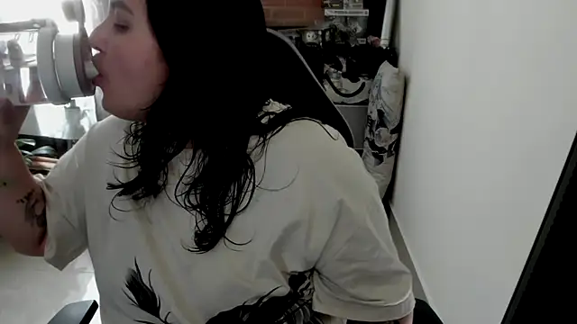 aika-dreams online show from 04-09-26, 01:39