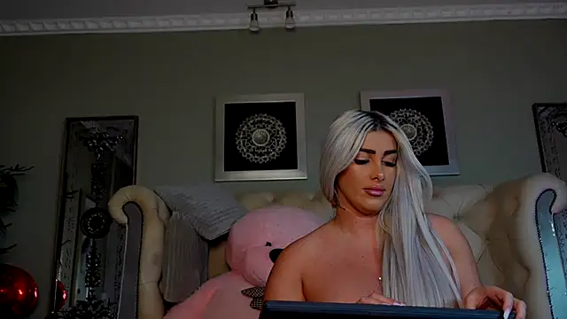 Squirt Tanya online show from 03-18-25, 03:34