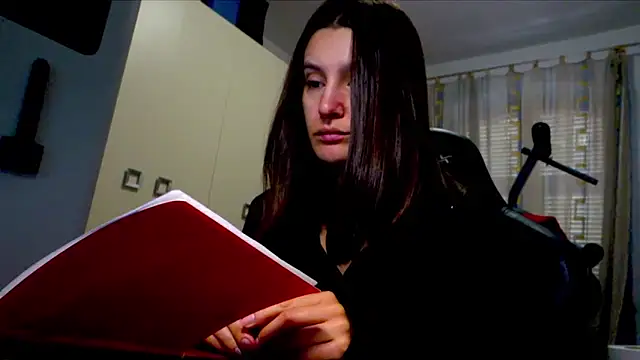 Snapshot of GodlyTheia chatting on 11-17-25, 09:46 GodlyTheia online show from 11-17-25, 09:46