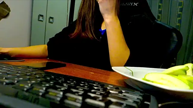 Snapshot of GodlyTheia chatting on 02-05-26, 03:08 GodlyTheia online show from 02-05-26, 03:08