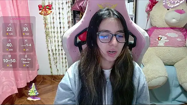 Maggie Fox3 online show from 11-24-25, 02:22