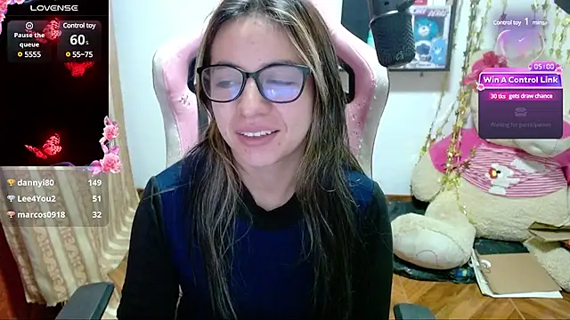 Maggie Fox3 online show from 02-01-25, 06:43