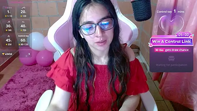Snapshot of Maggie_Fox3 chatting on 06-11-26, 11:57 Maggie Fox3 online show from 06-11-26, 11:57