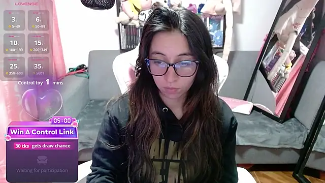 Maggie Fox3 online show from 03-29-26, 01:18