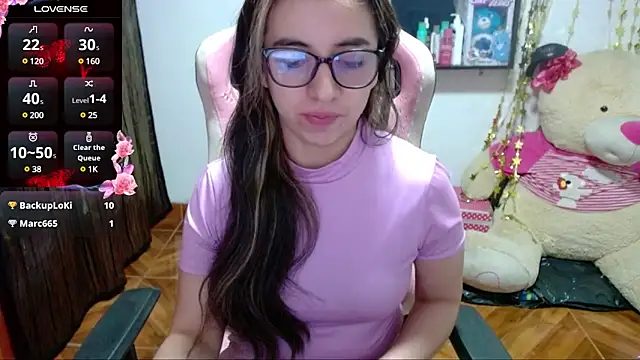 Maggie Fox3 online show from 02-03-25, 02:47