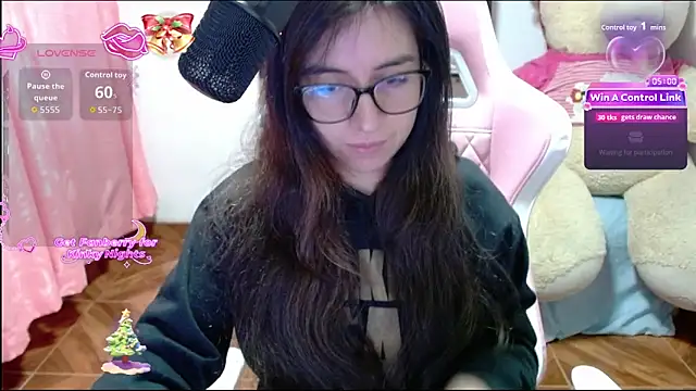 Maggie Fox3 online show from 02-03-26, 12:43