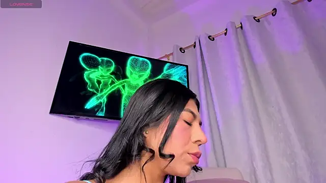 VictoriaVX online show from 09-18-25, 11:24