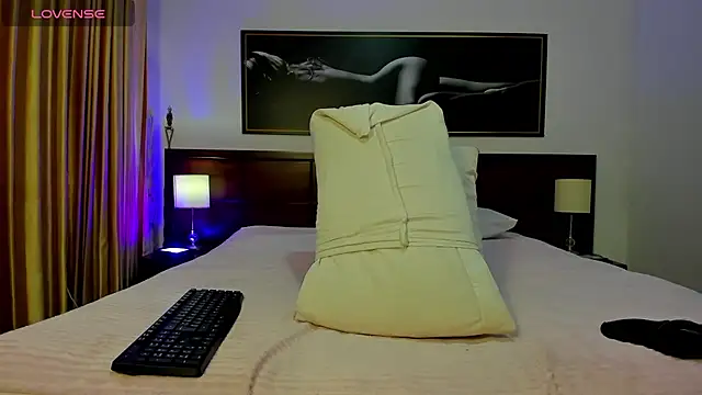 MiaMarin hot online show from 12-04-25, 05:23