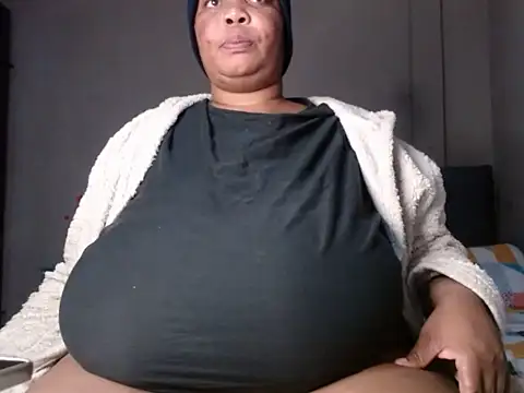 Snapshot of Lovelyboobs01 chatting on 05-06-26, 04:11 Lovelyboobs01 online show from 05-06-26, 04:11