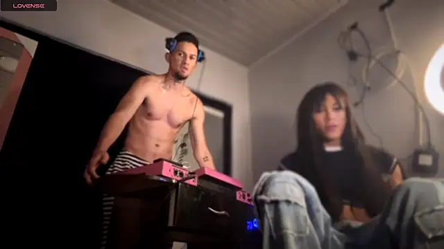 stormytt  online show from 03-14-25, 06:53