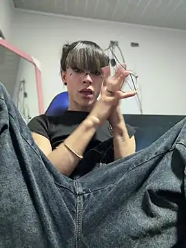 stormytt  online show from 03-08-25, 08:35