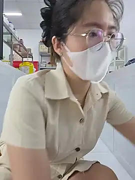 HinaLovely online show from 06-30-26, 03:28