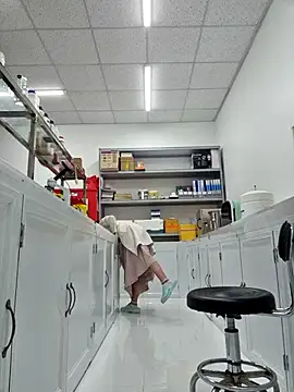 HinaLovely online show from 02-12-26, 06:13