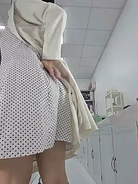 HinaLovely online show from 06-15-26, 02:23