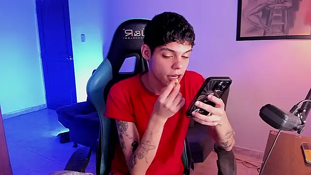 Varya Ferreira online show from 02-08-26, 05:16