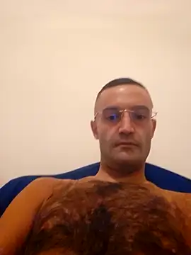 Snapshot of enricso chatting on 09-28-25, 12:34 enricso online show from 09-28-25, 12:34