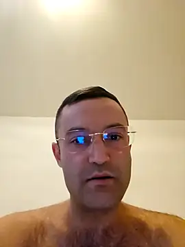 Snapshot of enricso chatting on 02-10-25, 04:04 enricso online show from 02-10-25, 04:04