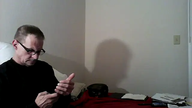 Snapshot of Jbblair01 chatting on 05-22-26, 08:56 Jbblair01 online show from 05-22-26, 08:56