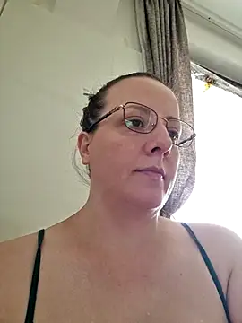 Snapshot of Goodass7 chatting on 07-22-26, 08:27 Goodass7 online show from 07-22-26, 08:27