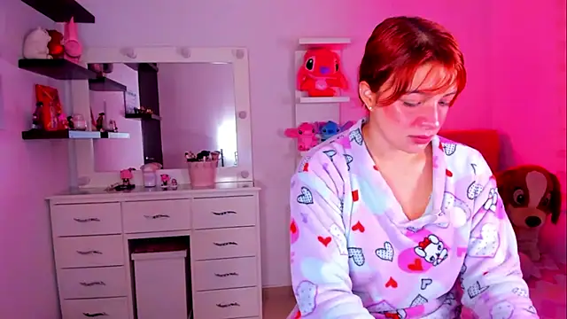 Vannessa  Shy online show from 06-12-26, 01:20