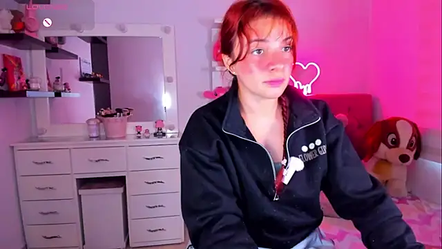 Vannessa  Shy online show from 05-12-26, 08:04